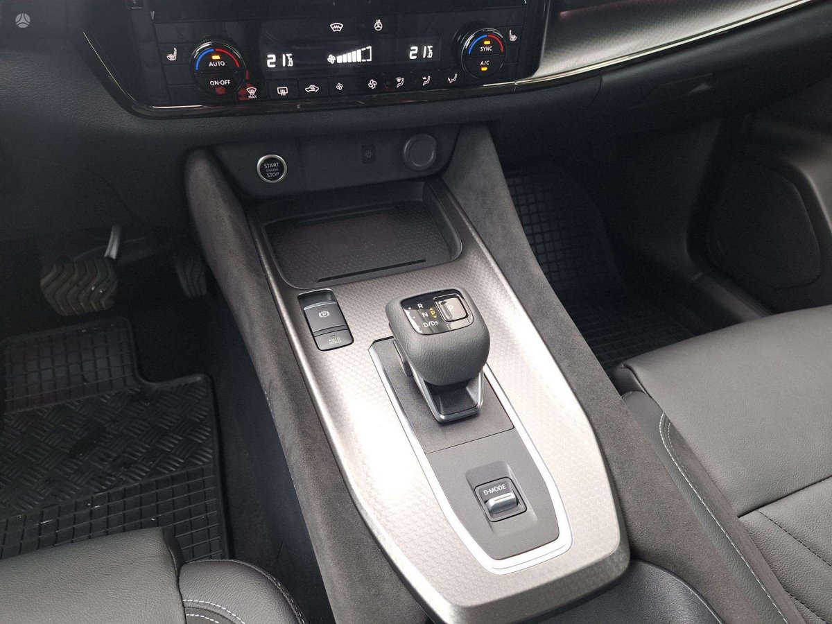 Nissan Qashqai Visureigis / Krosoveris Benzinas / elektra