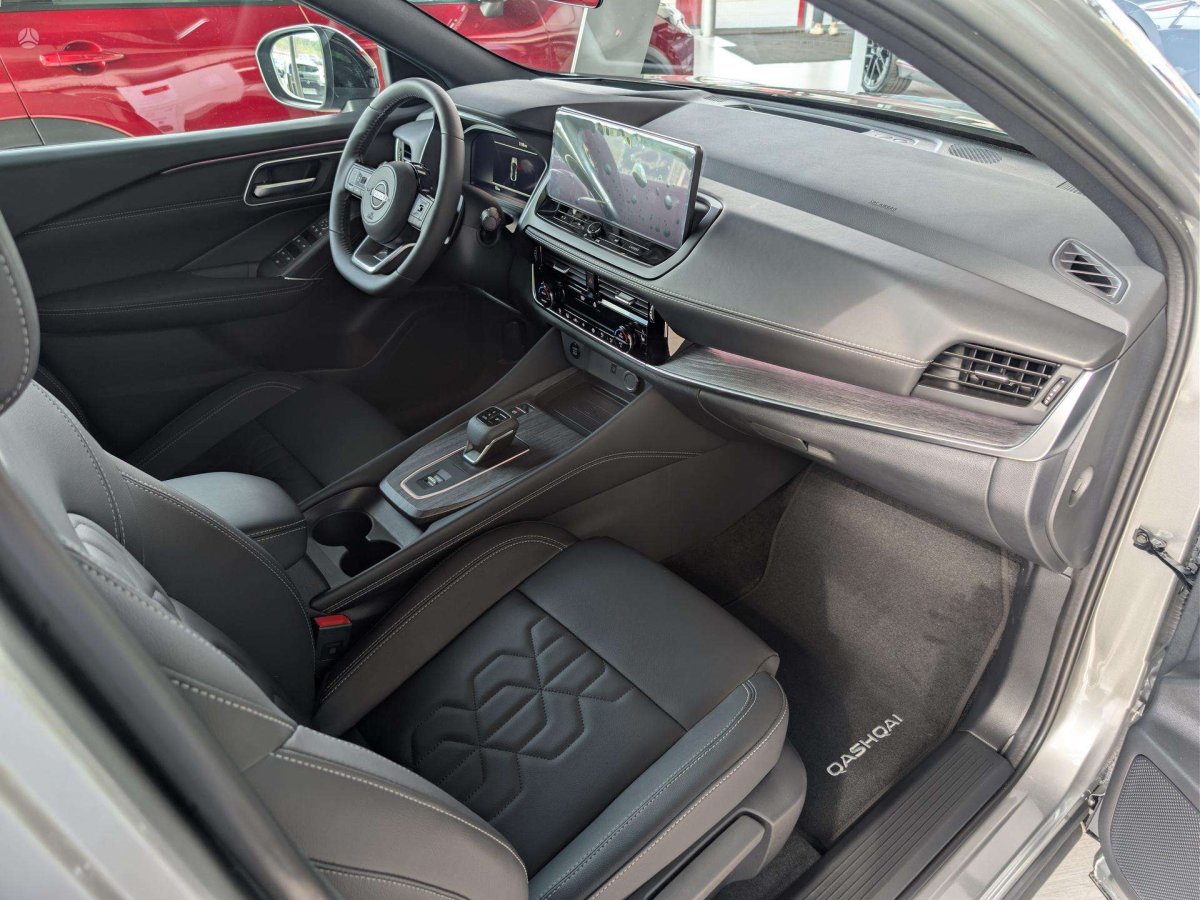 Nissan Qashqai Visureigis / Krosoveris Benzinas / elektra