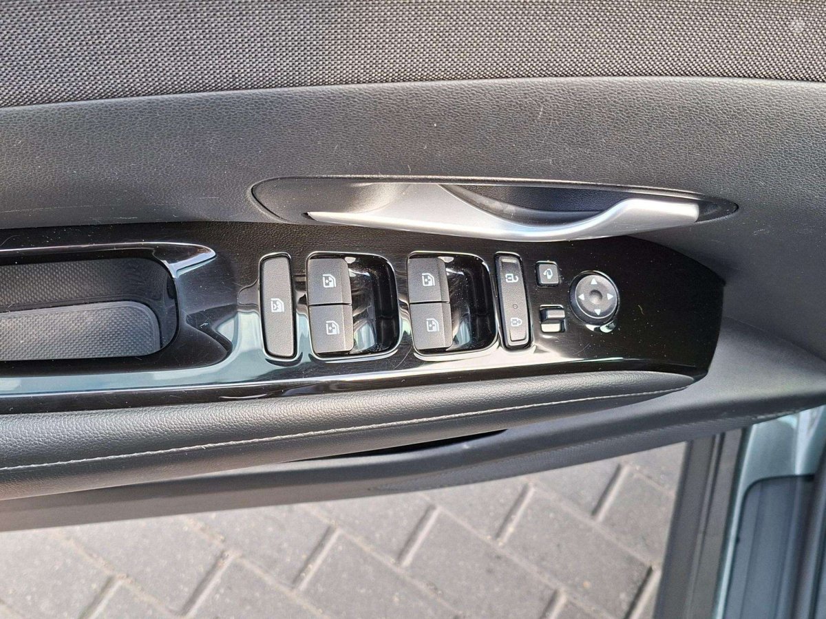 Hyundai Tucson Visureigis / Krosoveris Benzinas / elektra