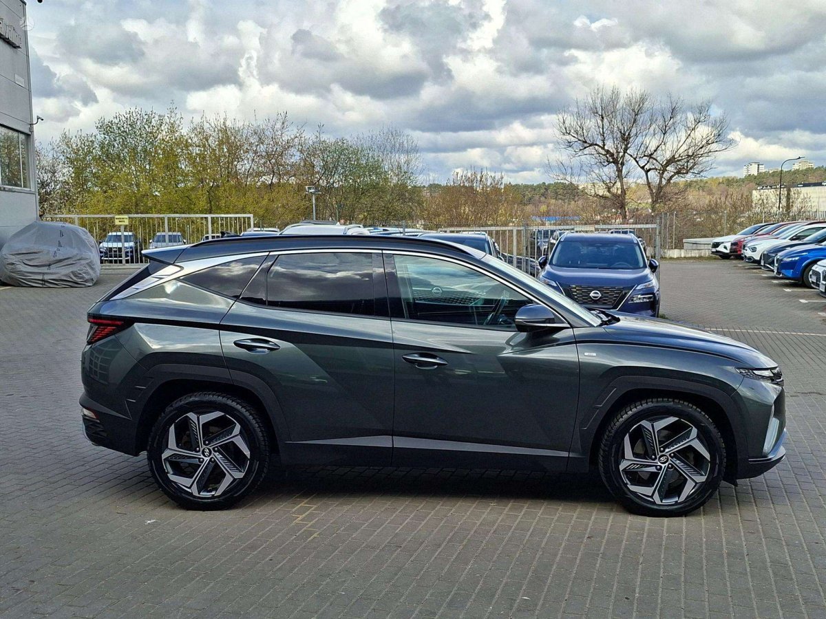 Hyundai Tucson Visureigis / Krosoveris Benzinas / elektra