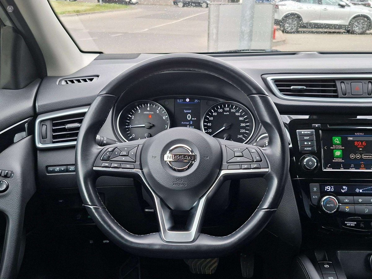 Nissan Qashqai Visureigis / Krosoveris Benzinas