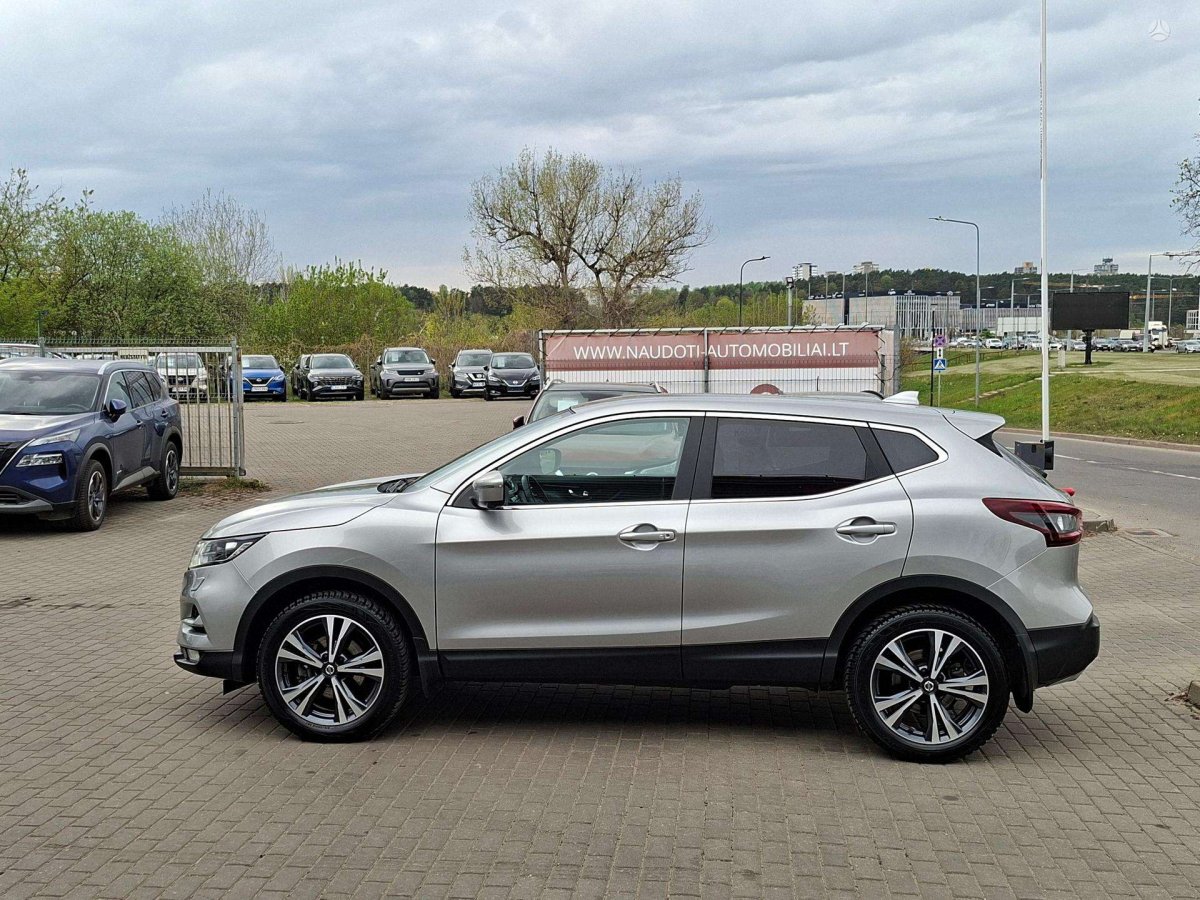 Nissan Qashqai Visureigis / Krosoveris Benzinas