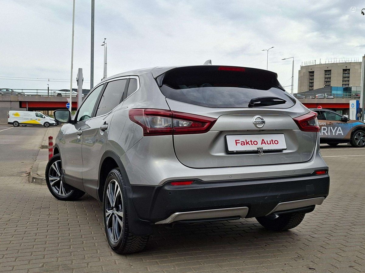 Nissan Qashqai Visureigis / Krosoveris Benzinas