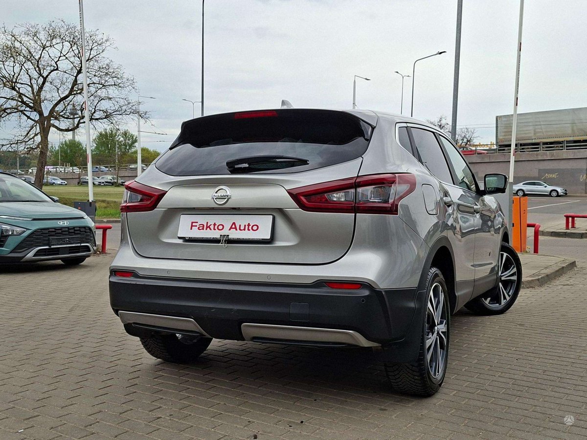 Nissan Qashqai Visureigis / Krosoveris Benzinas