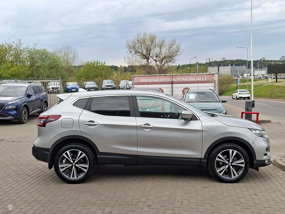 Nissan Qashqai Visureigis / Krosoveris Benzinas