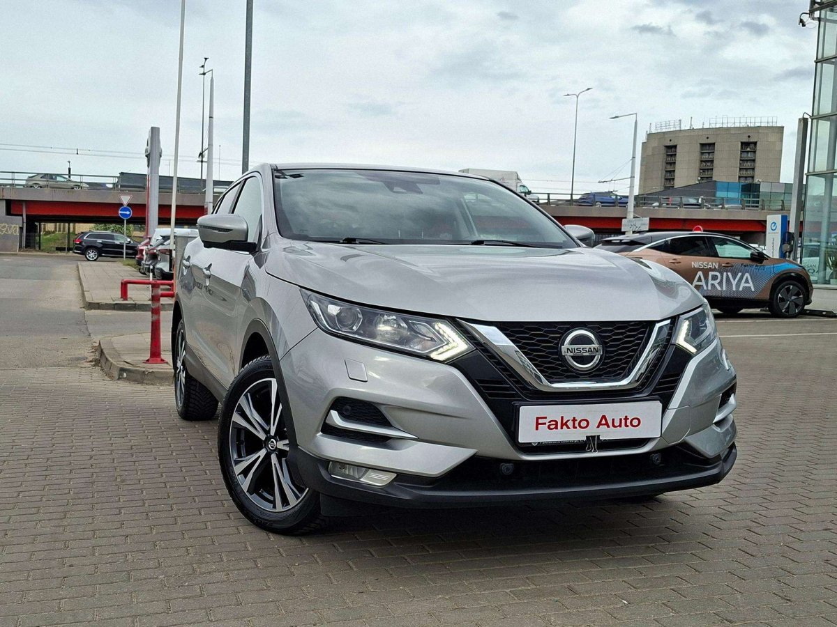 Nissan Qashqai Visureigis / Krosoveris Benzinas