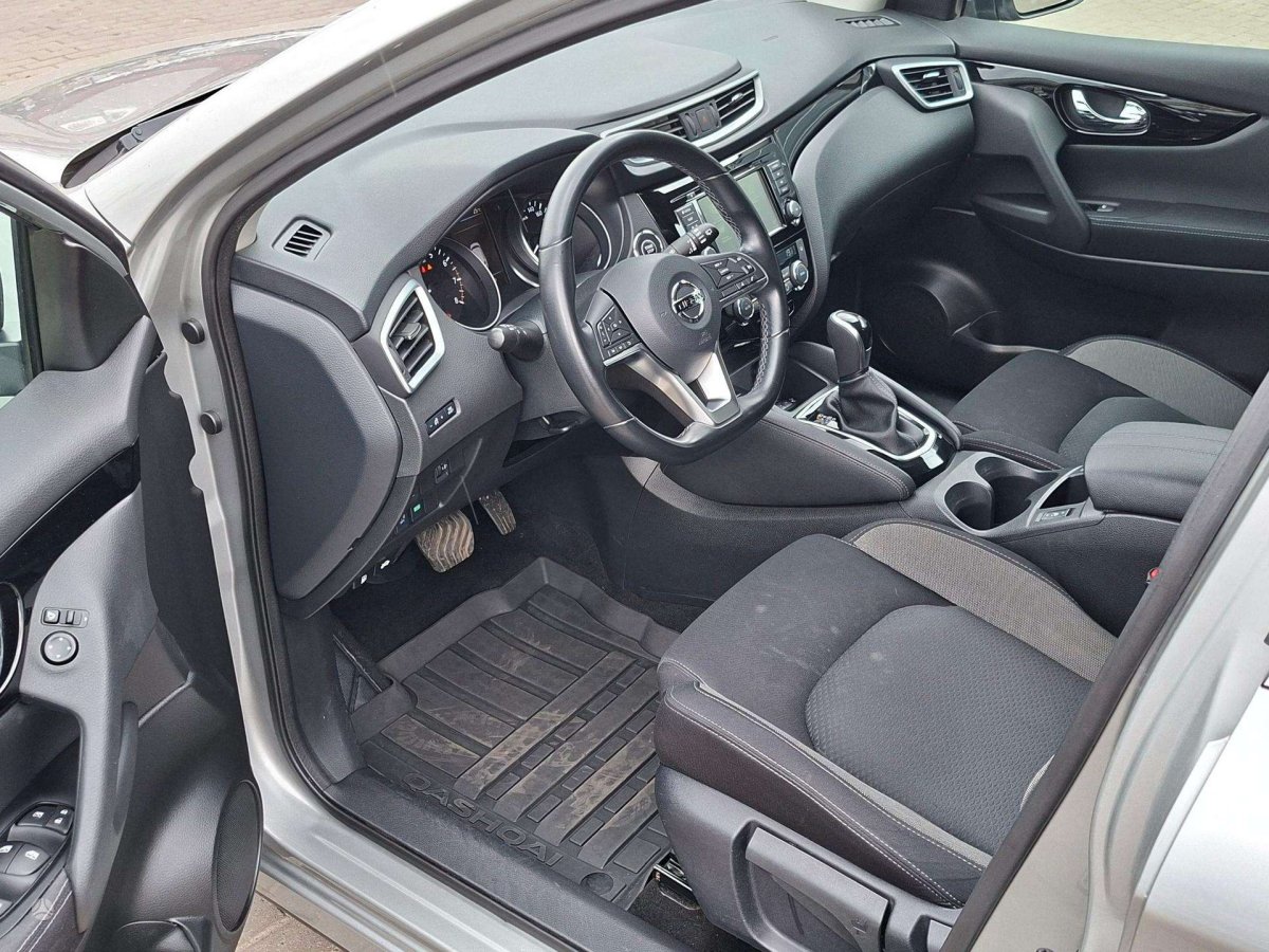 Nissan Qashqai Visureigis / Krosoveris Benzinas