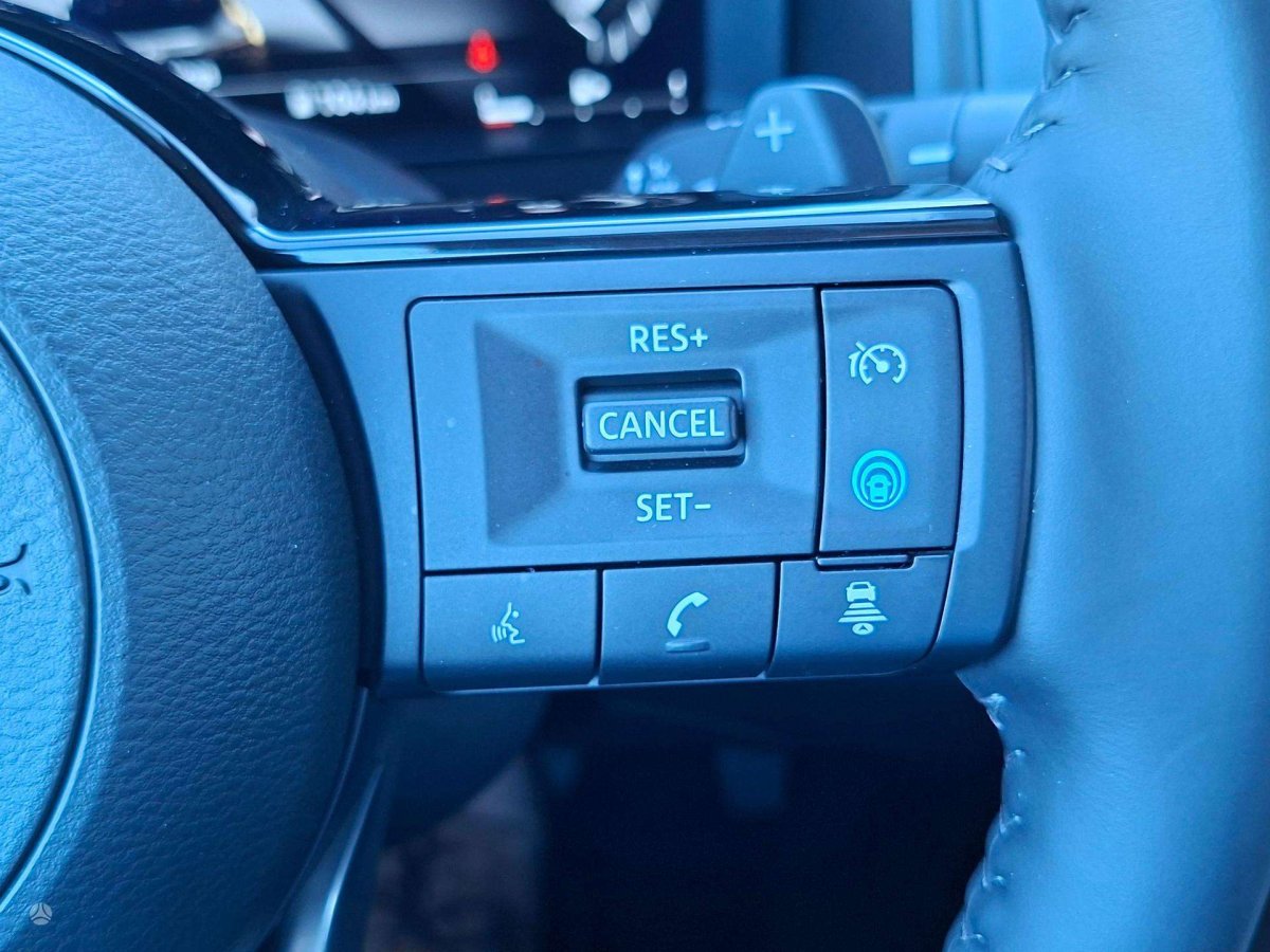 Nissan Qashqai Visureigis / Krosoveris Benzinas / elektra