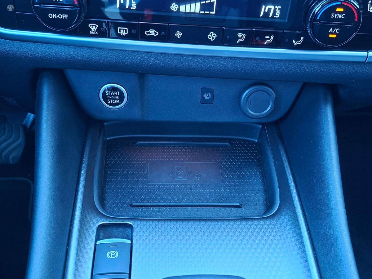Nissan Qashqai Visureigis / Krosoveris Benzinas / elektra