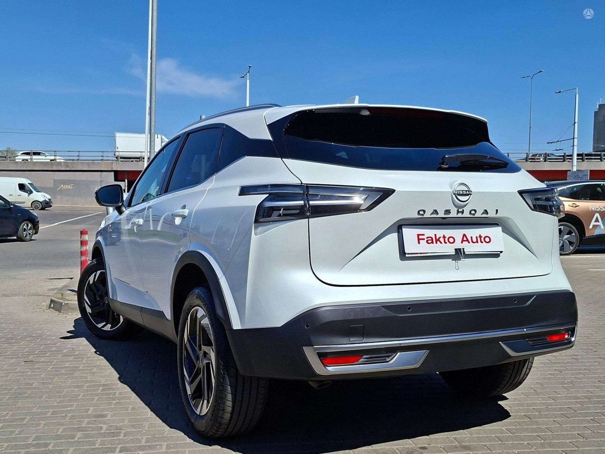 Nissan Qashqai Visureigis / Krosoveris Benzinas / elektra
