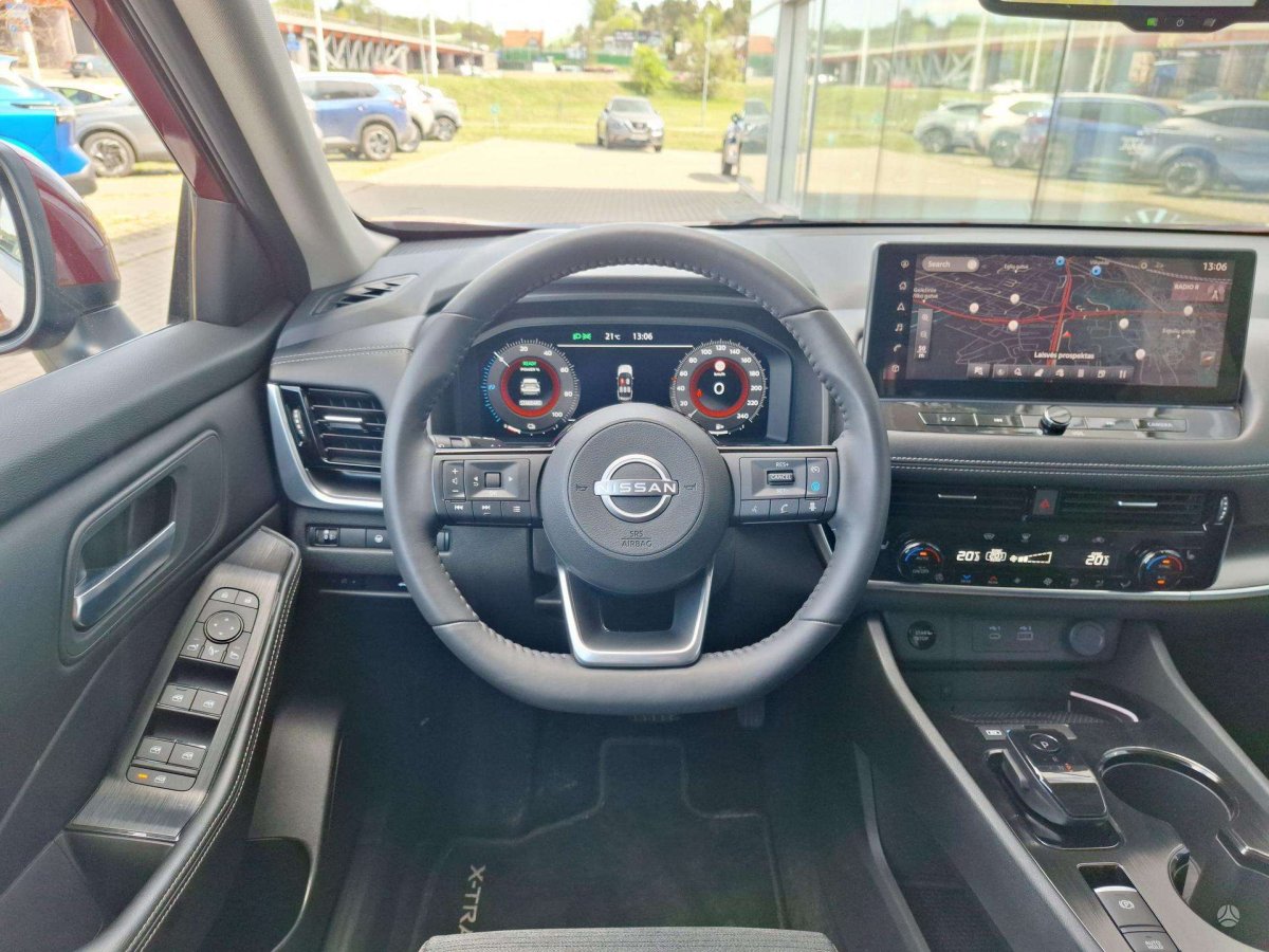 Nissan X-Trail Visureigis / Krosoveris Benzinas / elektra