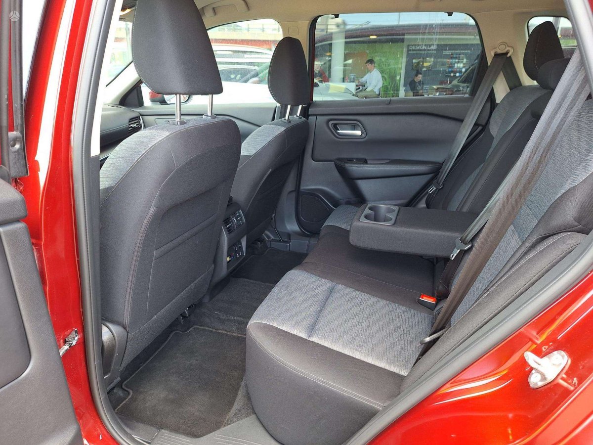 Nissan X-Trail Visureigis / Krosoveris Benzinas / elektra