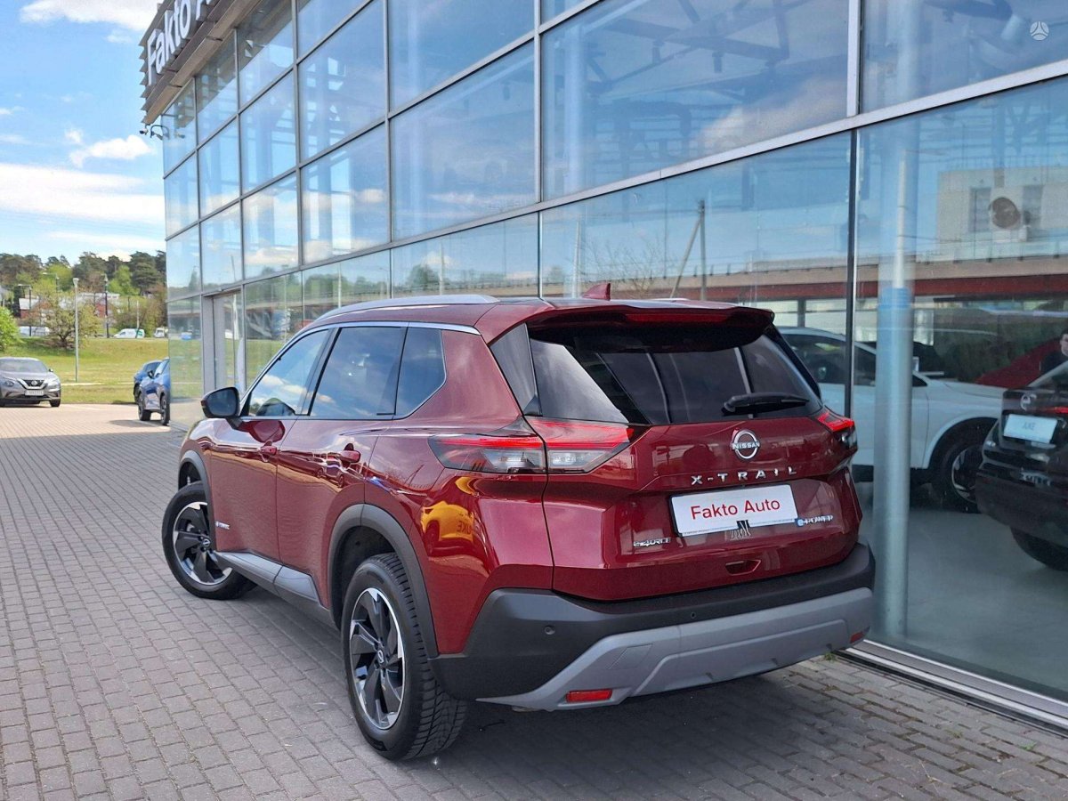Nissan X-Trail Visureigis / Krosoveris Benzinas / elektra