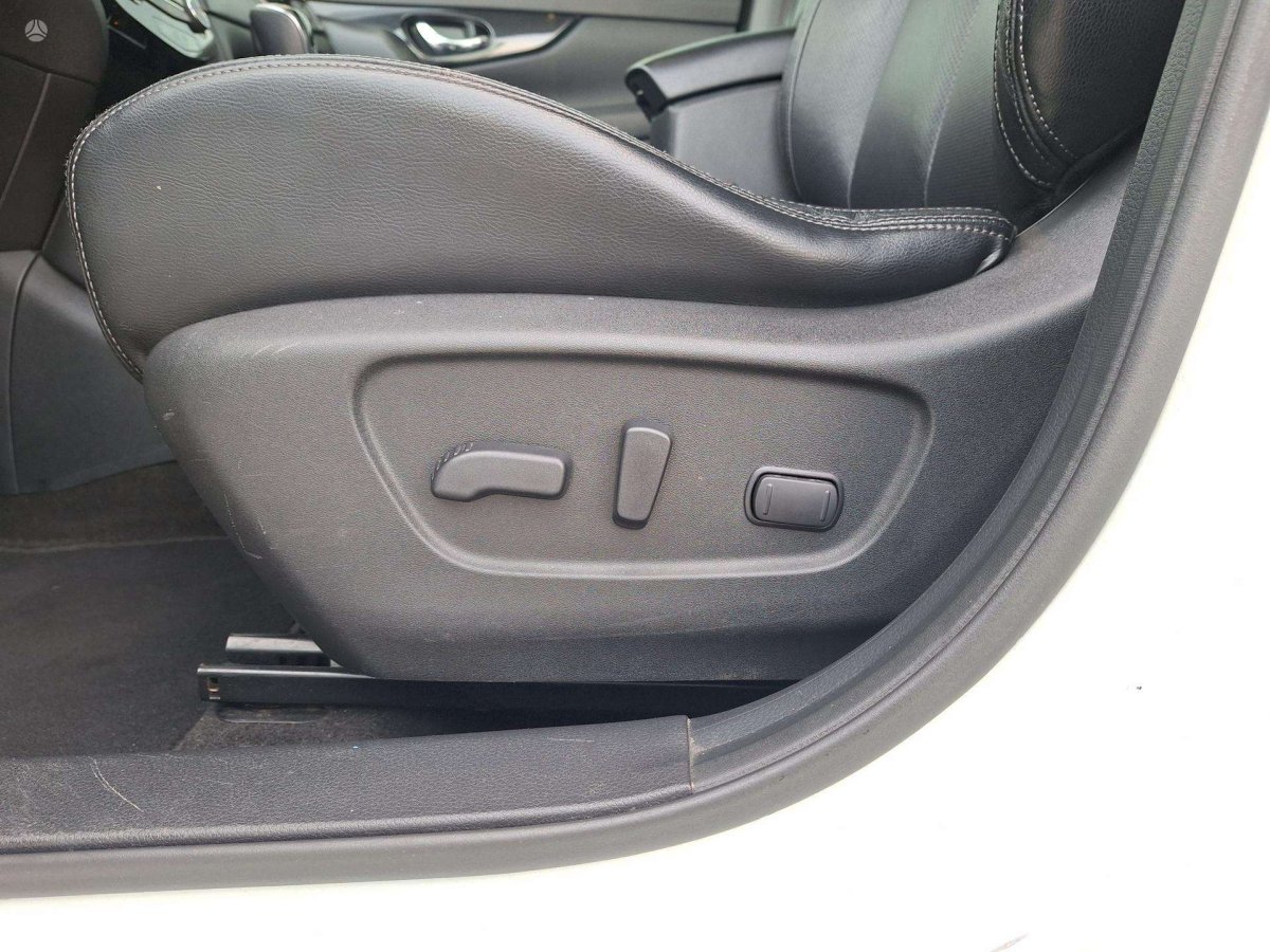 Nissan X-Trail Visureigis / Krosoveris Dyzelinas
