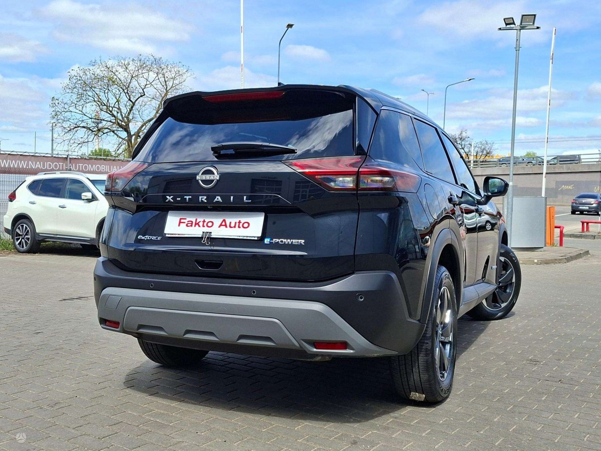 Nissan X-Trail Visureigis / Krosoveris Benzinas / elektra