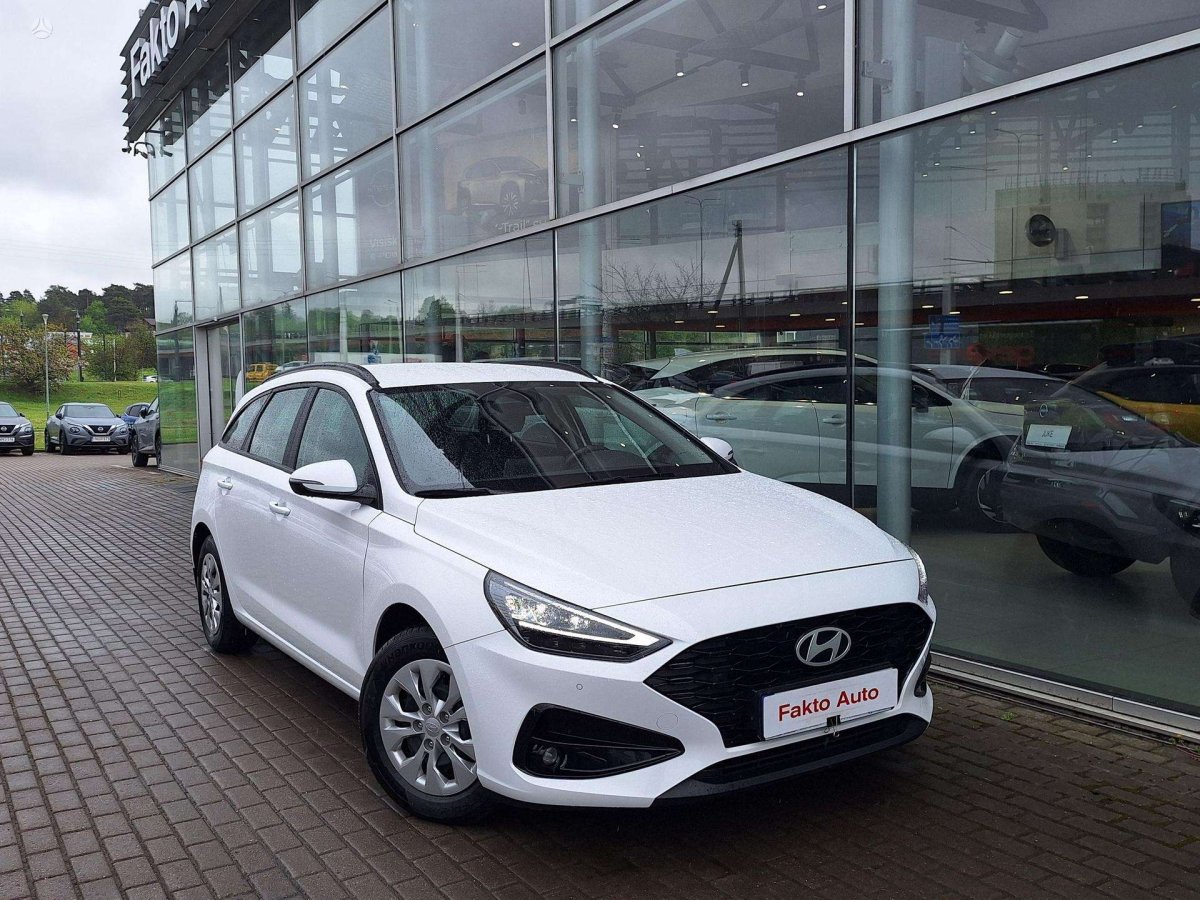 Hyundai i30 Universalas Benzinas