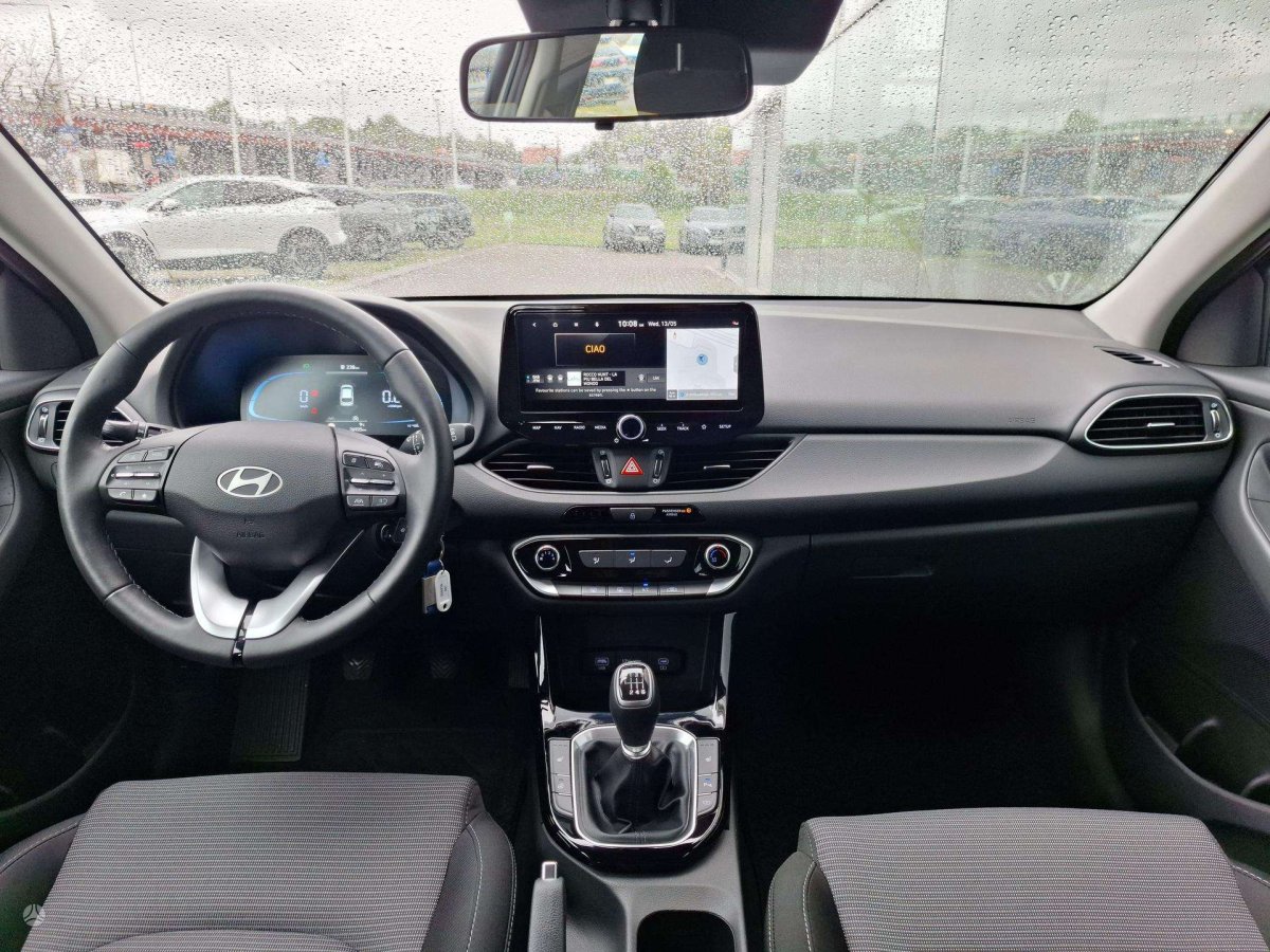 Hyundai i30 Universalas Benzinas