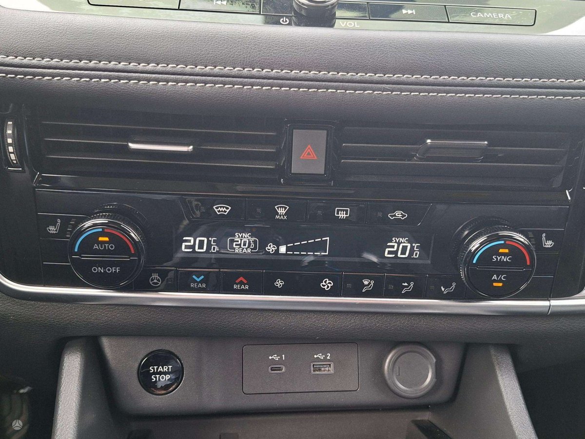 Nissan X-Trail Visureigis / Krosoveris Benzinas / elektra
