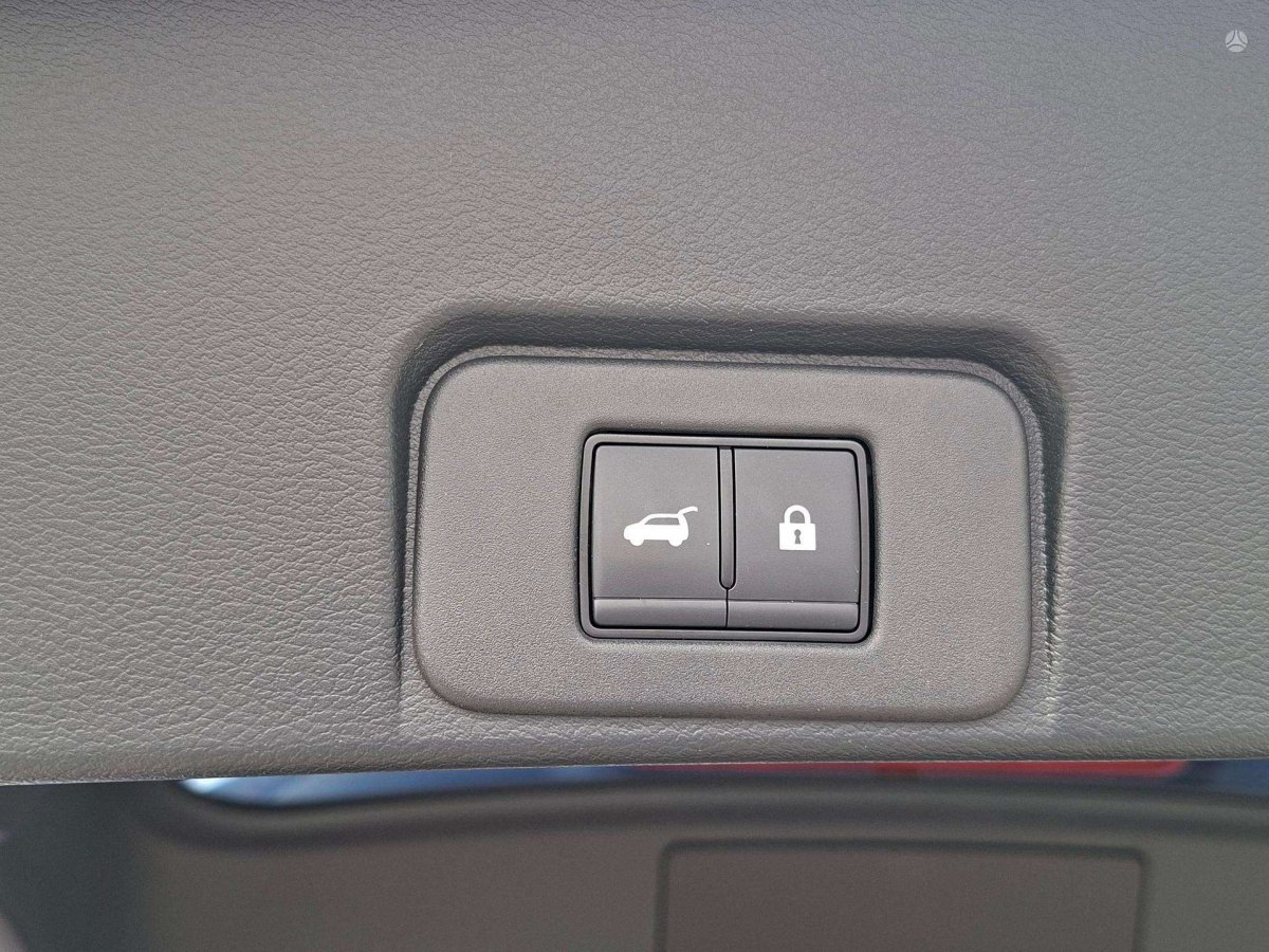 Nissan X-Trail Visureigis / Krosoveris Benzinas / elektra