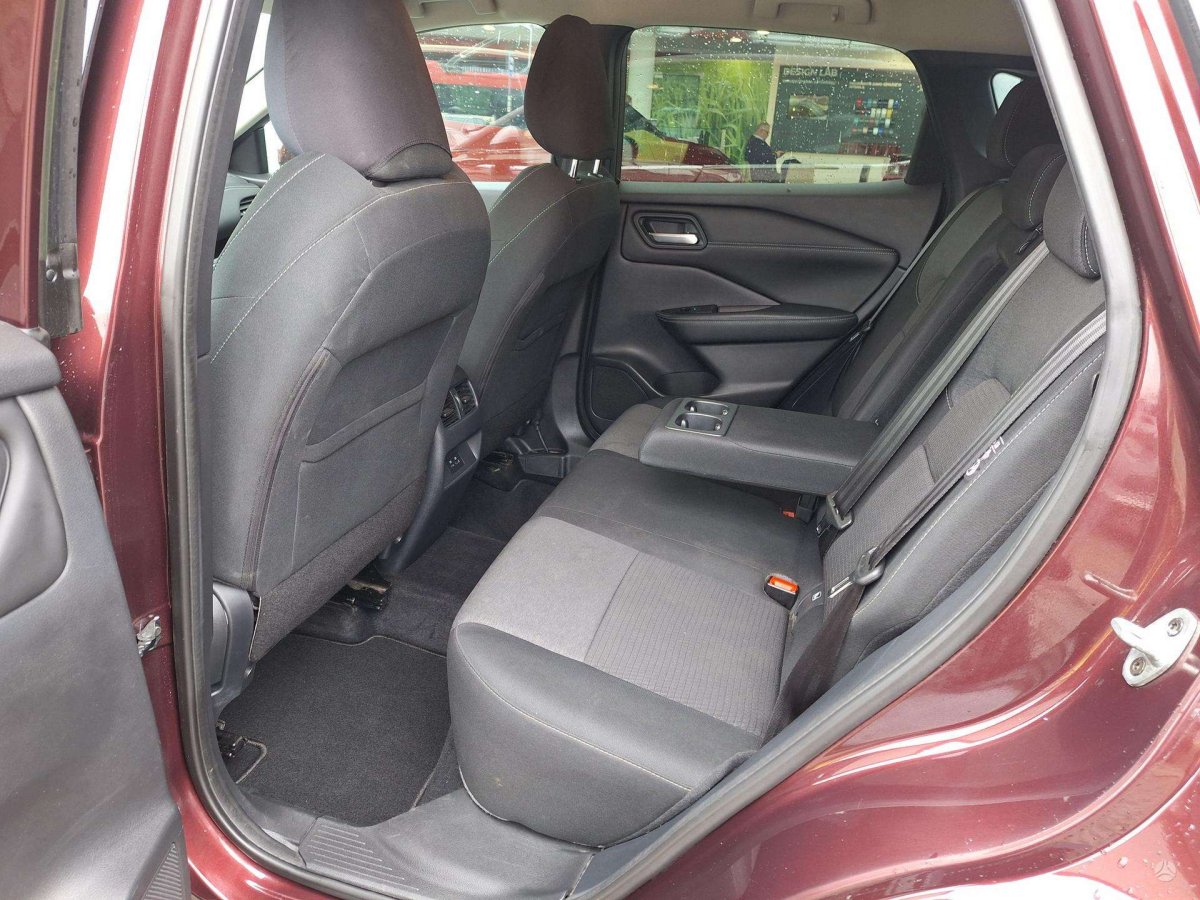 Nissan Qashqai Visureigis / Krosoveris Benzinas / elektra