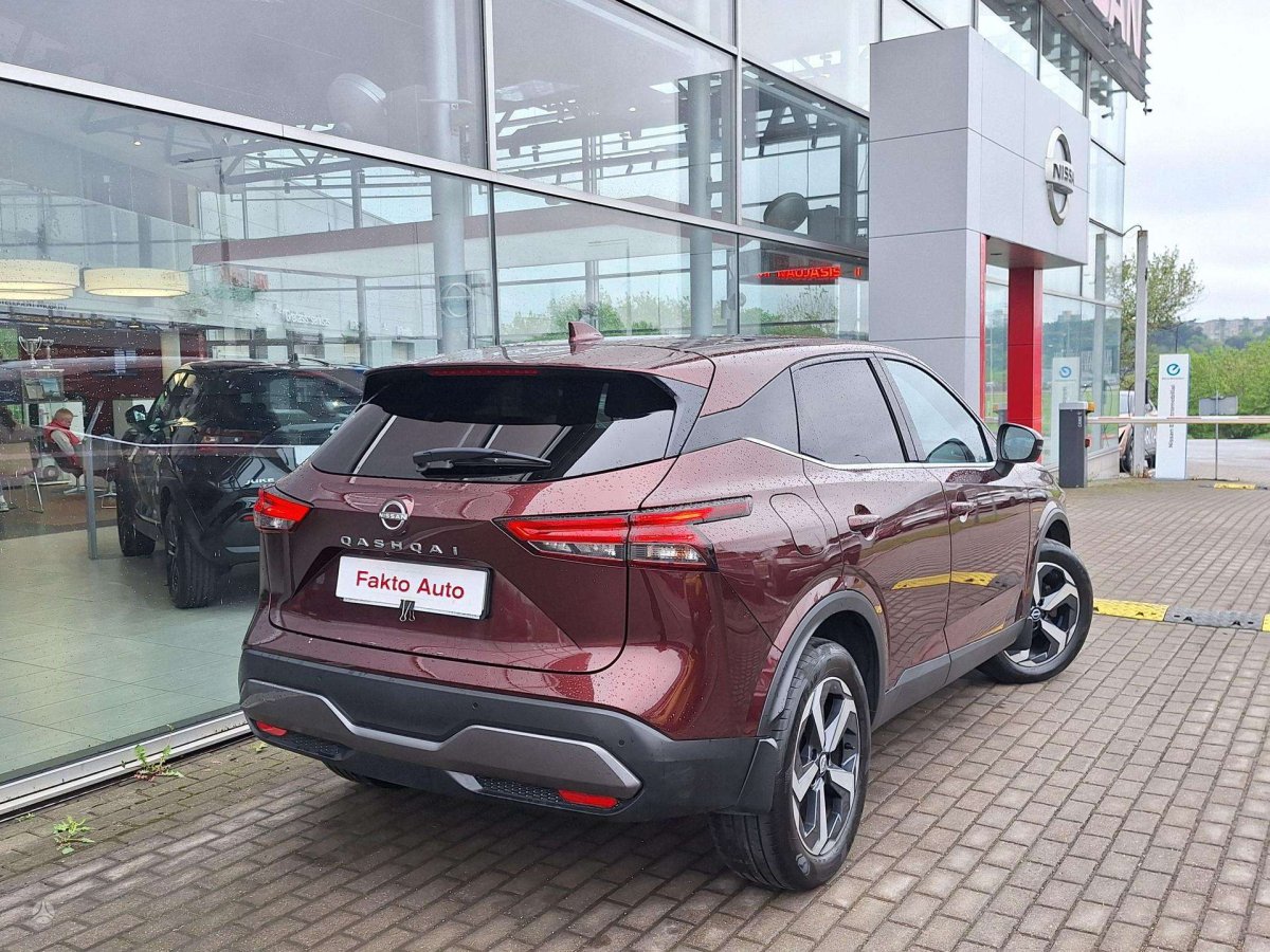 Nissan Qashqai Visureigis / Krosoveris Benzinas / elektra