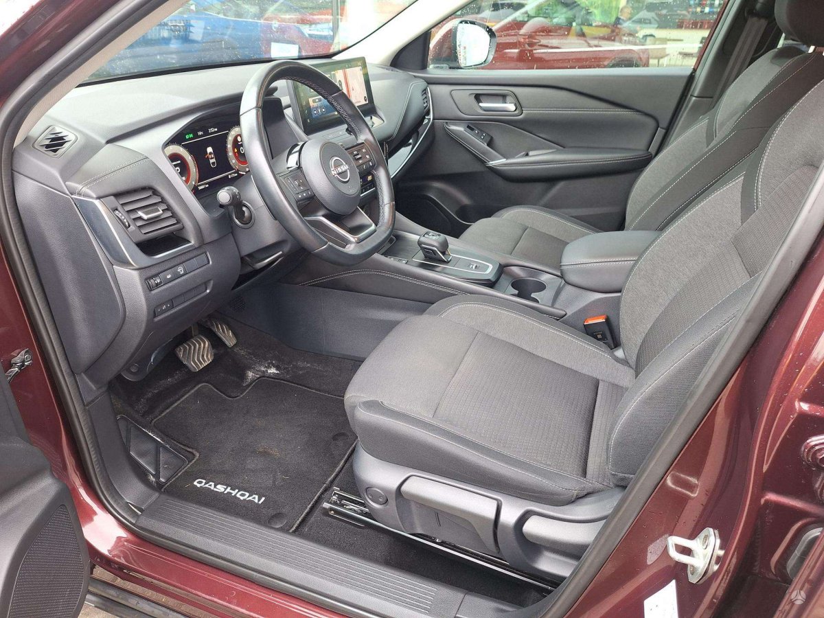 Nissan Qashqai Visureigis / Krosoveris Benzinas / elektra