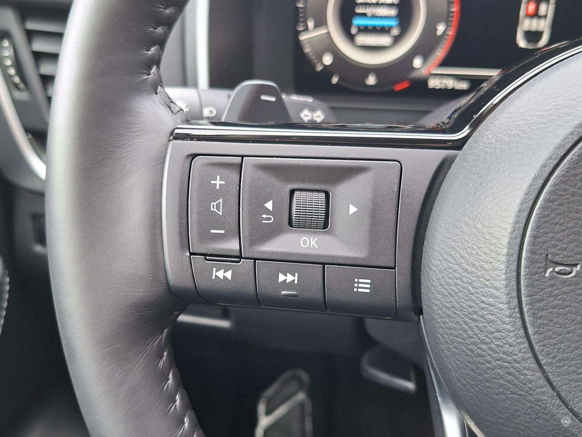 Nissan Qashqai Visureigis / Krosoveris Benzinas / elektra