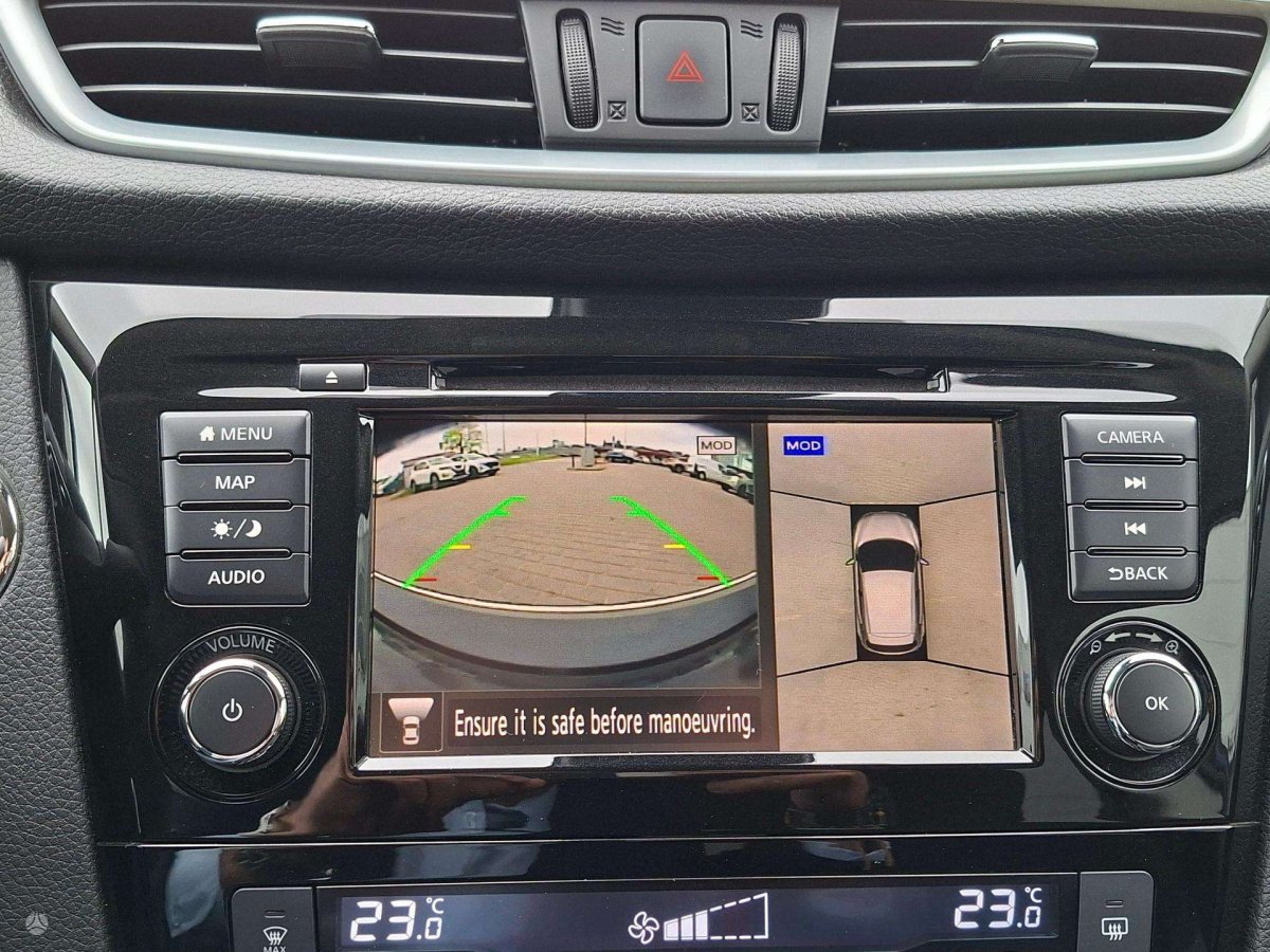 Nissan Qashqai Visureigis / Krosoveris Benzinas
