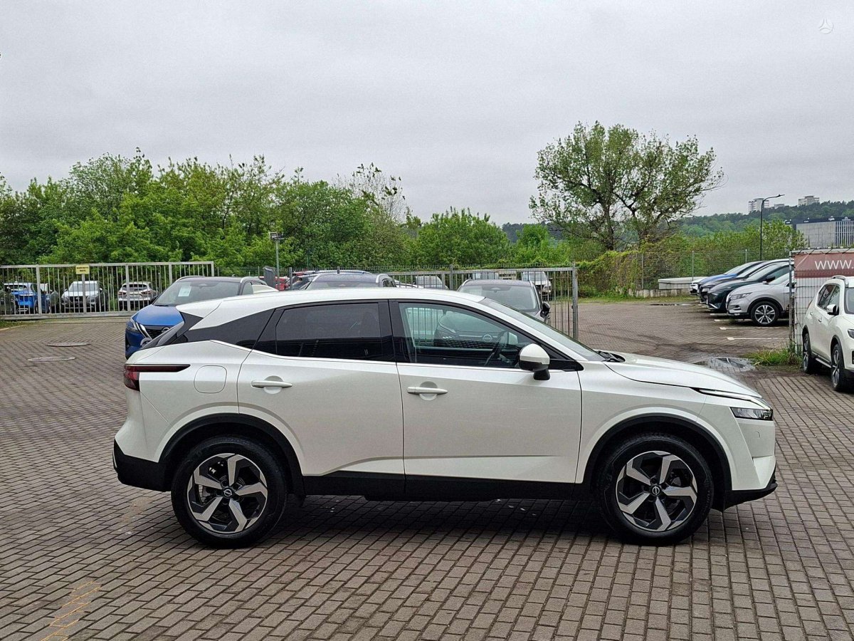 Nissan Qashqai Visureigis / Krosoveris Benzinas / elektra