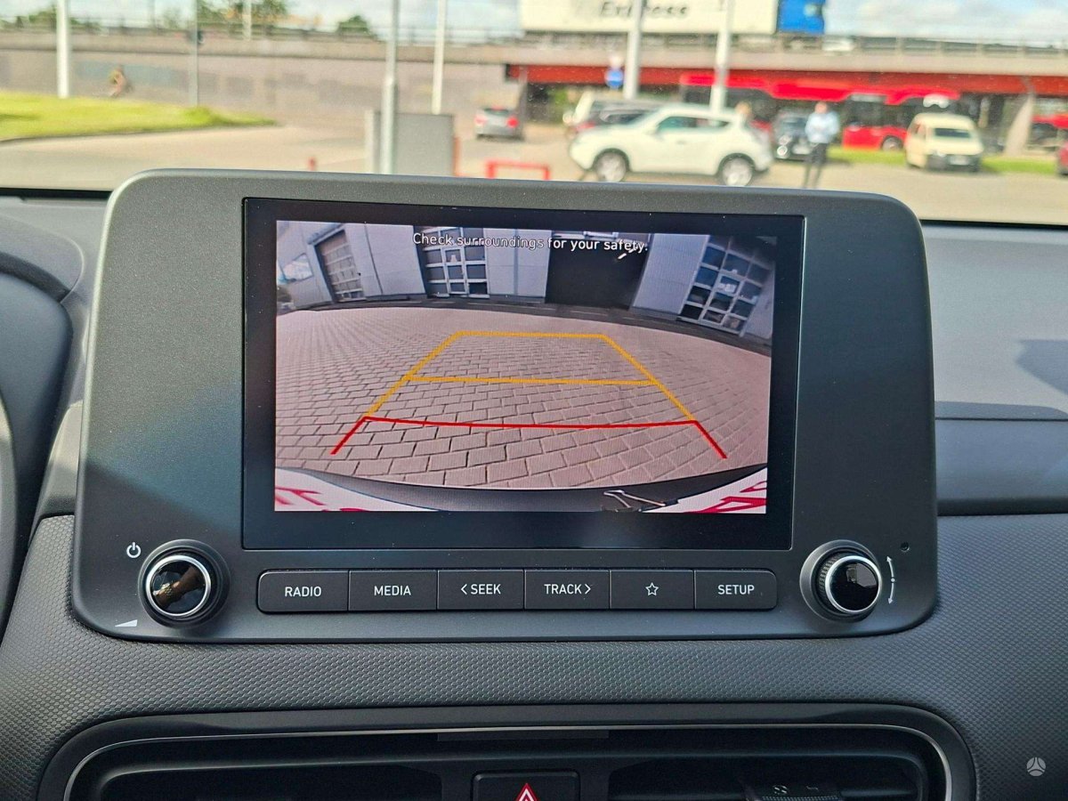 Hyundai Kona Visureigis / Krosoveris Benzinas