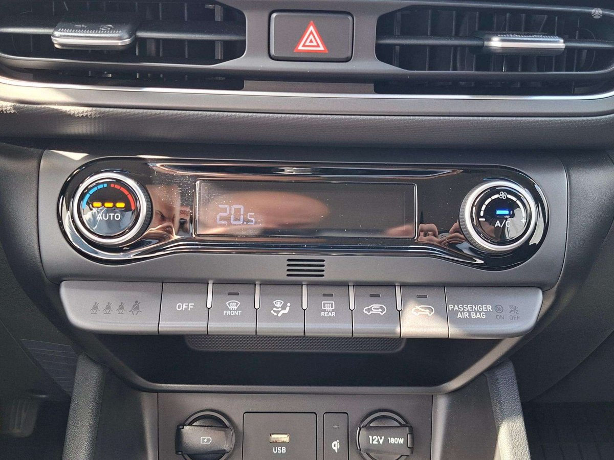 Hyundai Kona Visureigis / Krosoveris Benzinas