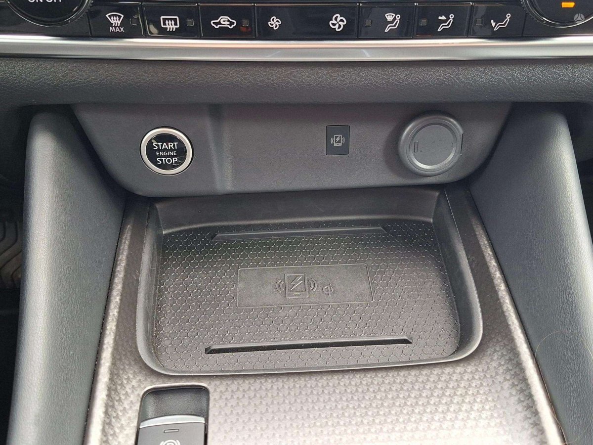 Nissan Qashqai Visureigis / Krosoveris Benzinas / elektra