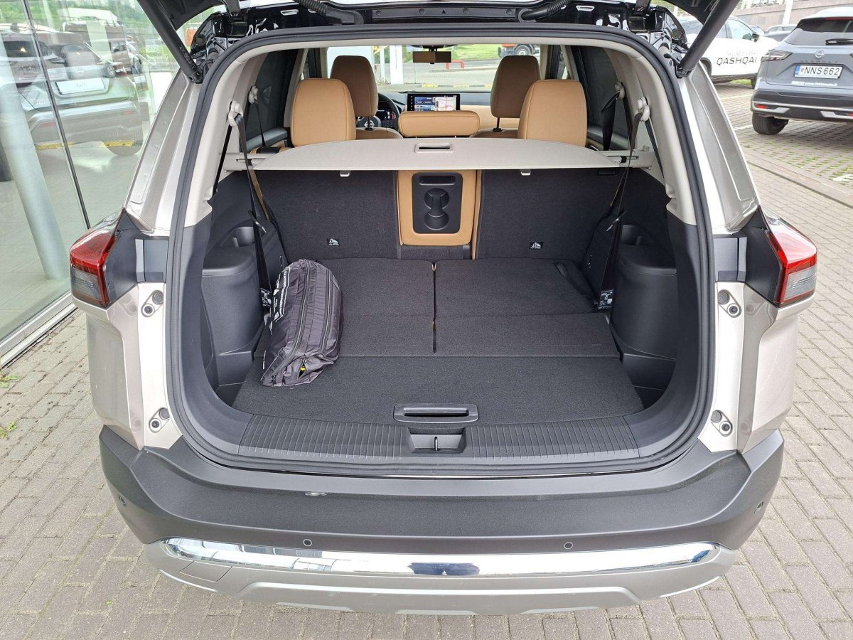 Nissan X-Trail Visureigis / Krosoveris Benzinas / elektra