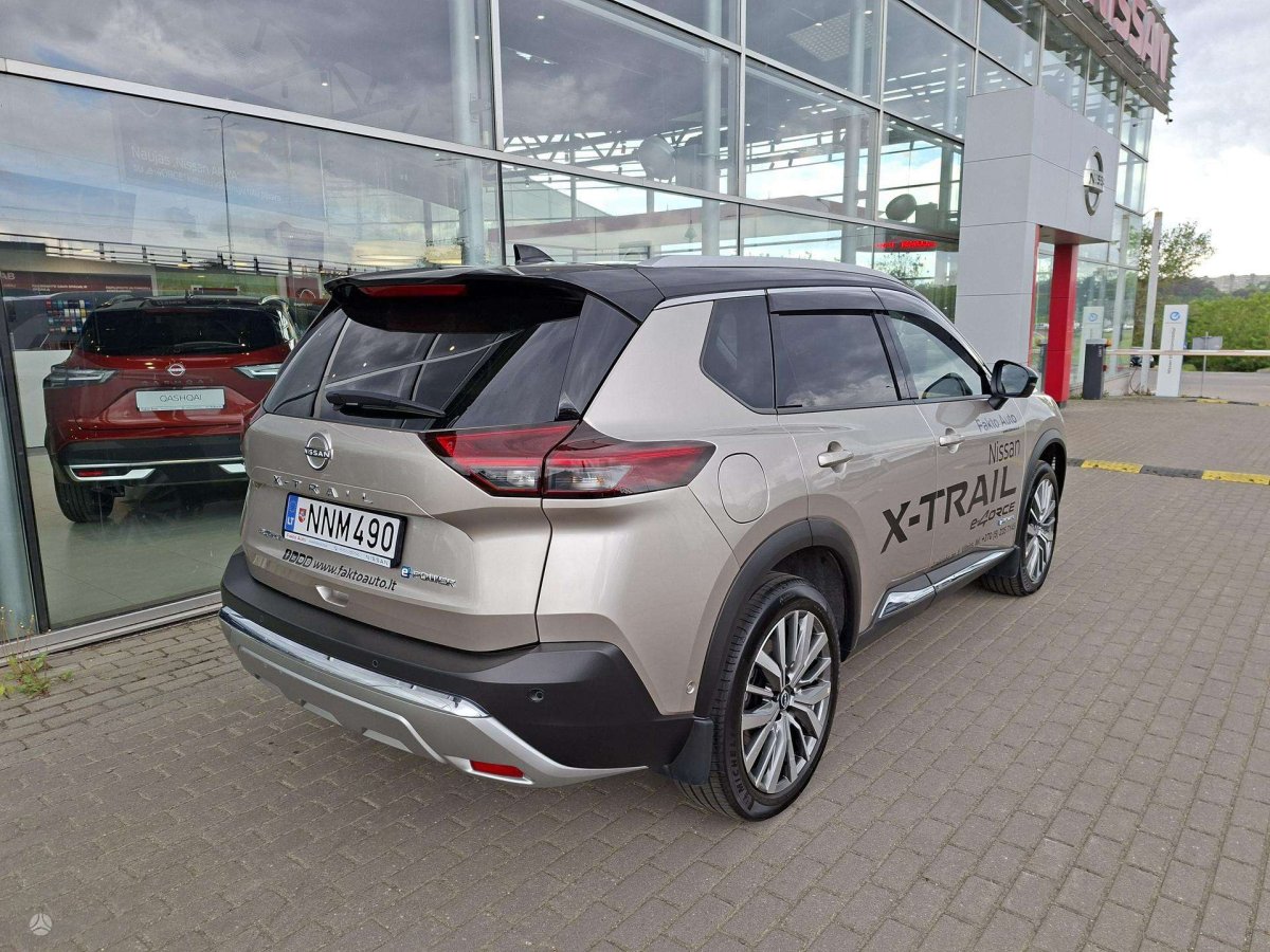 Nissan X-Trail Visureigis / Krosoveris Benzinas / elektra