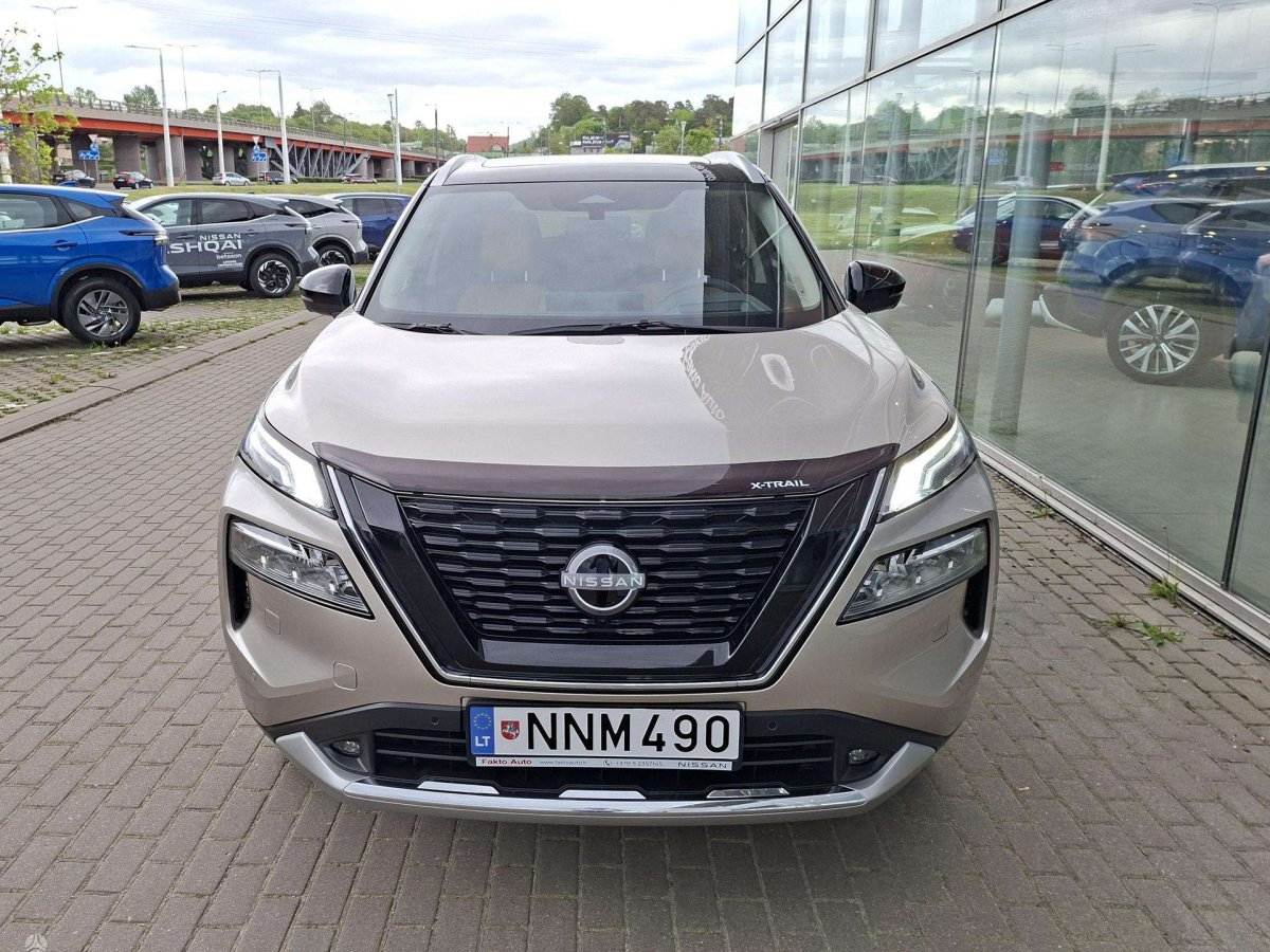 Nissan X-Trail Visureigis / Krosoveris Benzinas / elektra