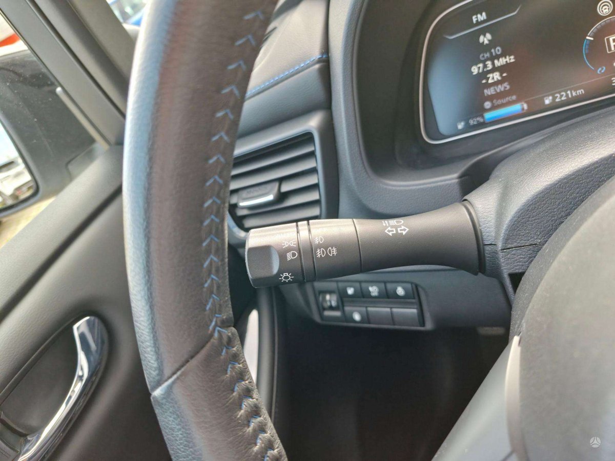 Nissan Leaf Hečbekas Elektra