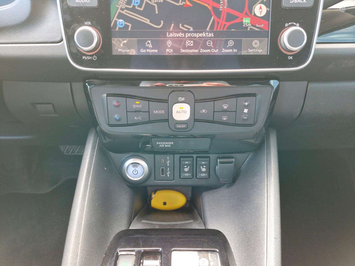 Nissan Leaf Hečbekas Elektra