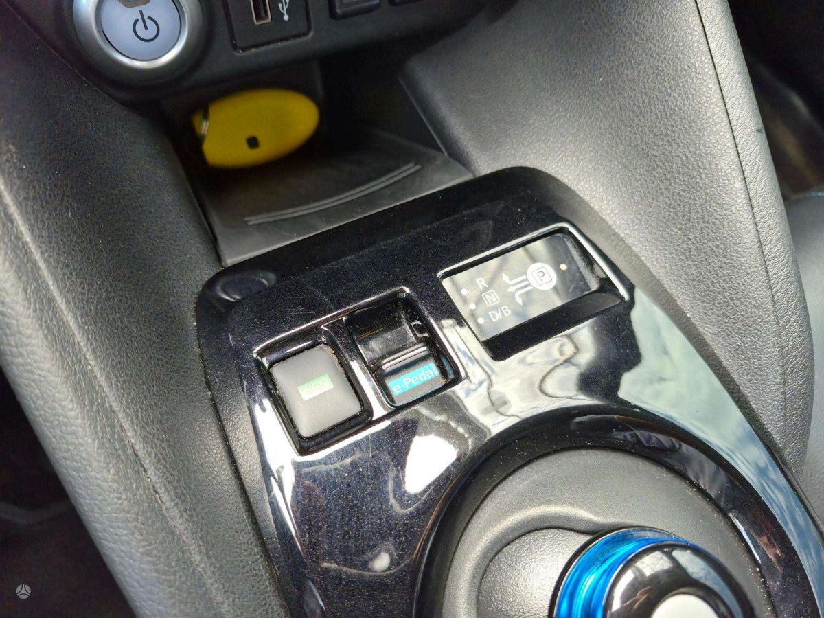 Nissan Leaf Hečbekas Elektra