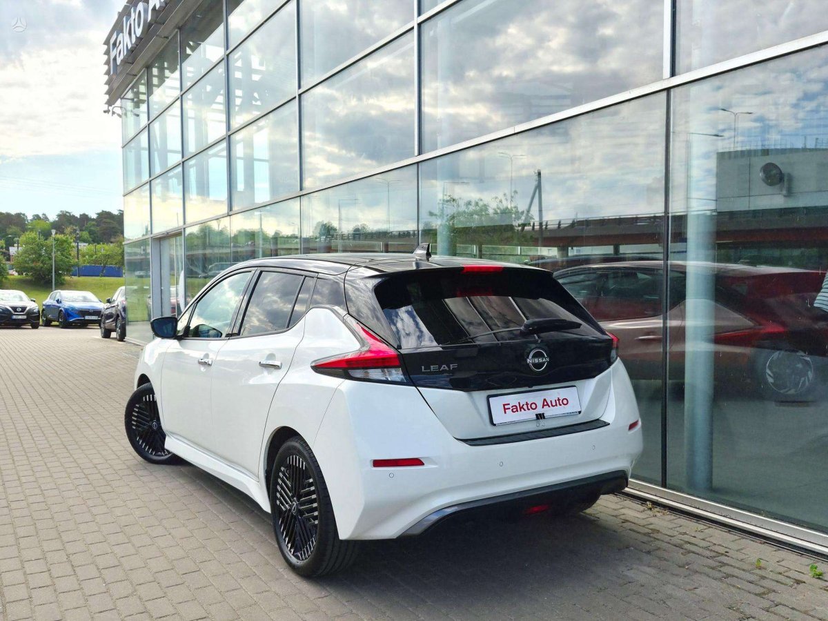 Nissan Leaf Hečbekas Elektra