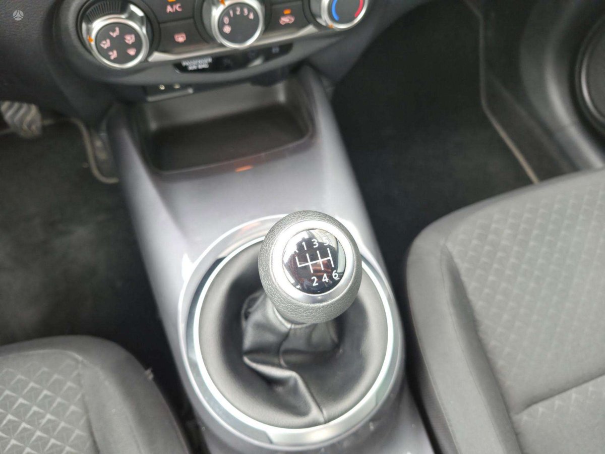 Nissan Juke Visureigis / Krosoveris Benzinas