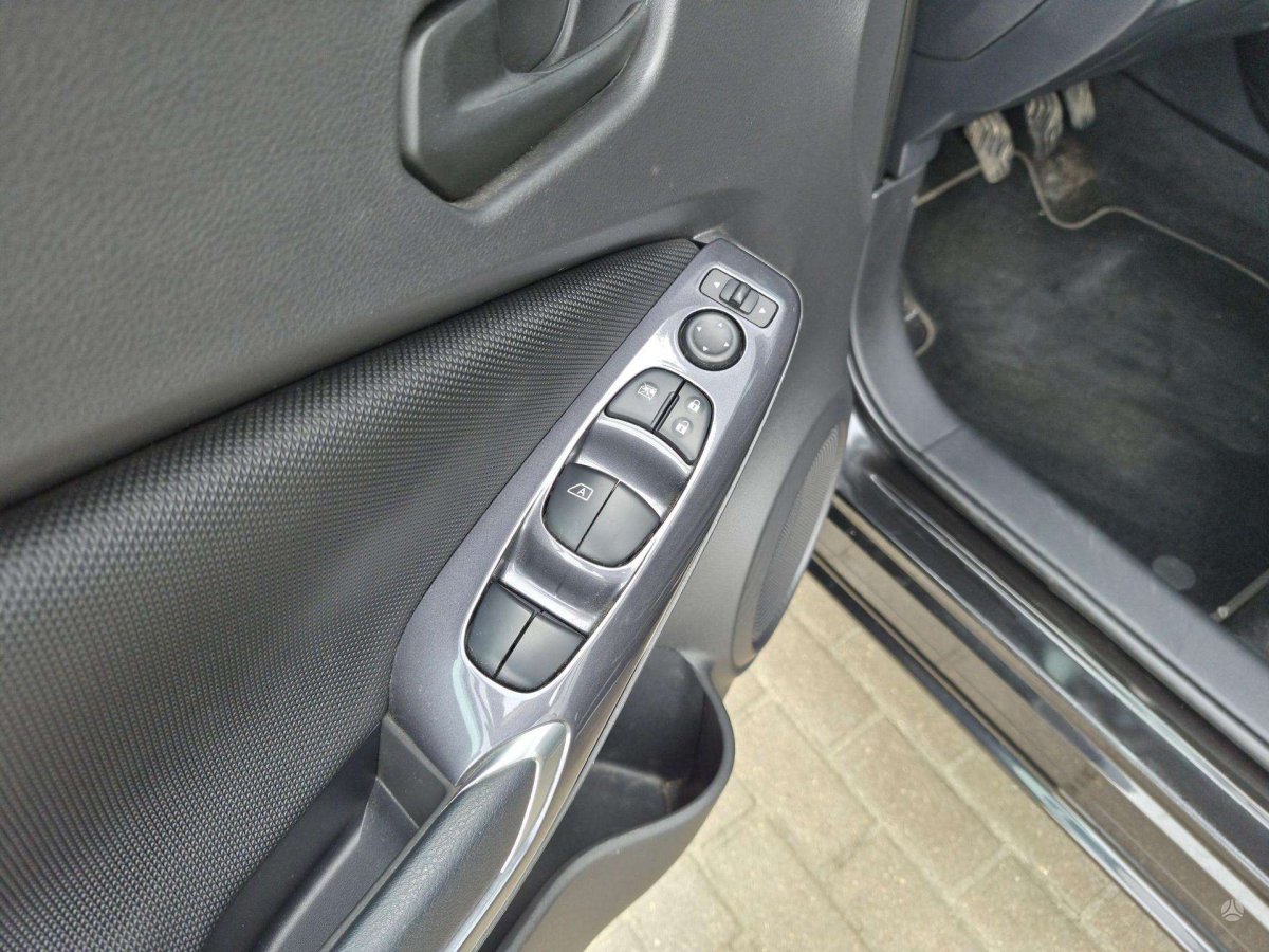 Nissan Juke Visureigis / Krosoveris Benzinas