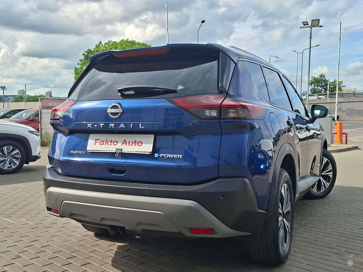 Nissan X-Trail Visureigis / Krosoveris Benzinas / elektra