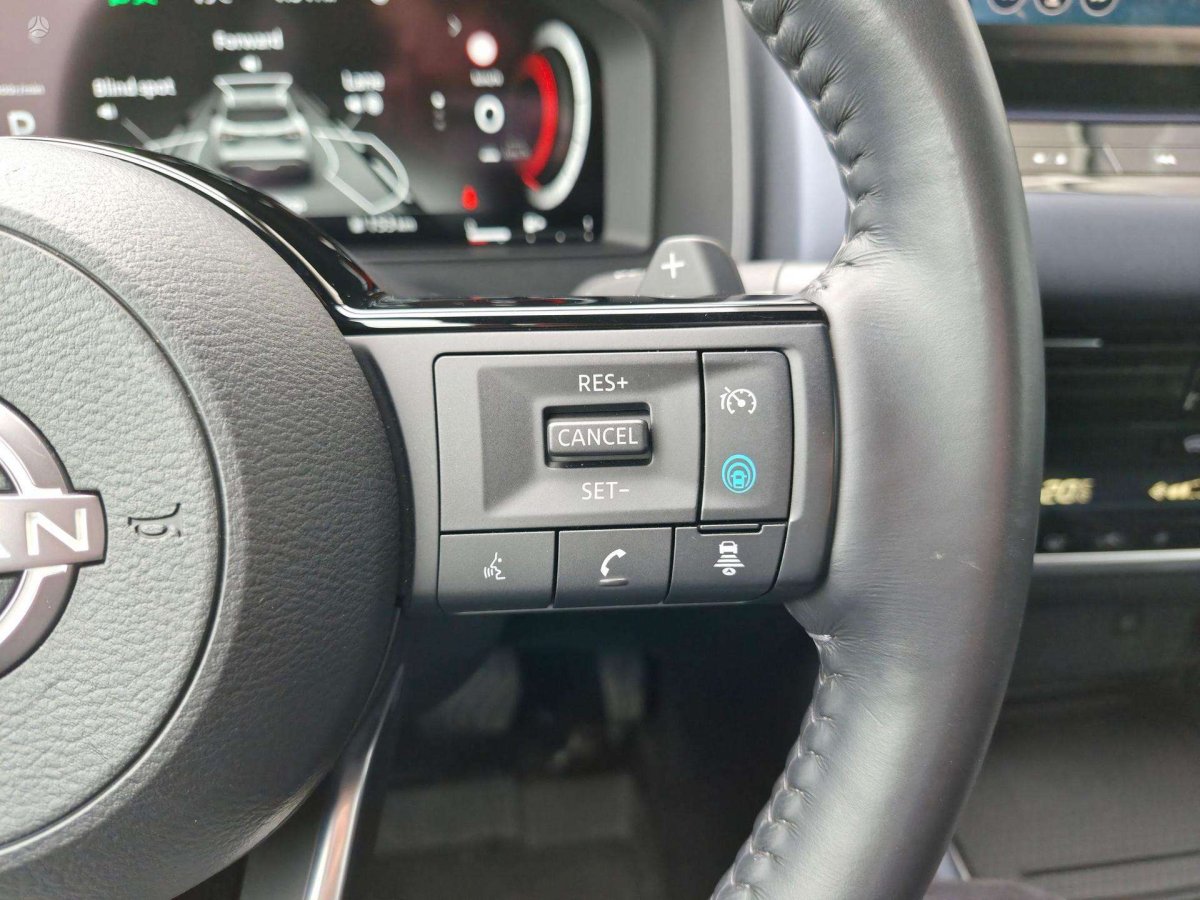 Nissan Qashqai Visureigis / Krosoveris Benzinas / elektra