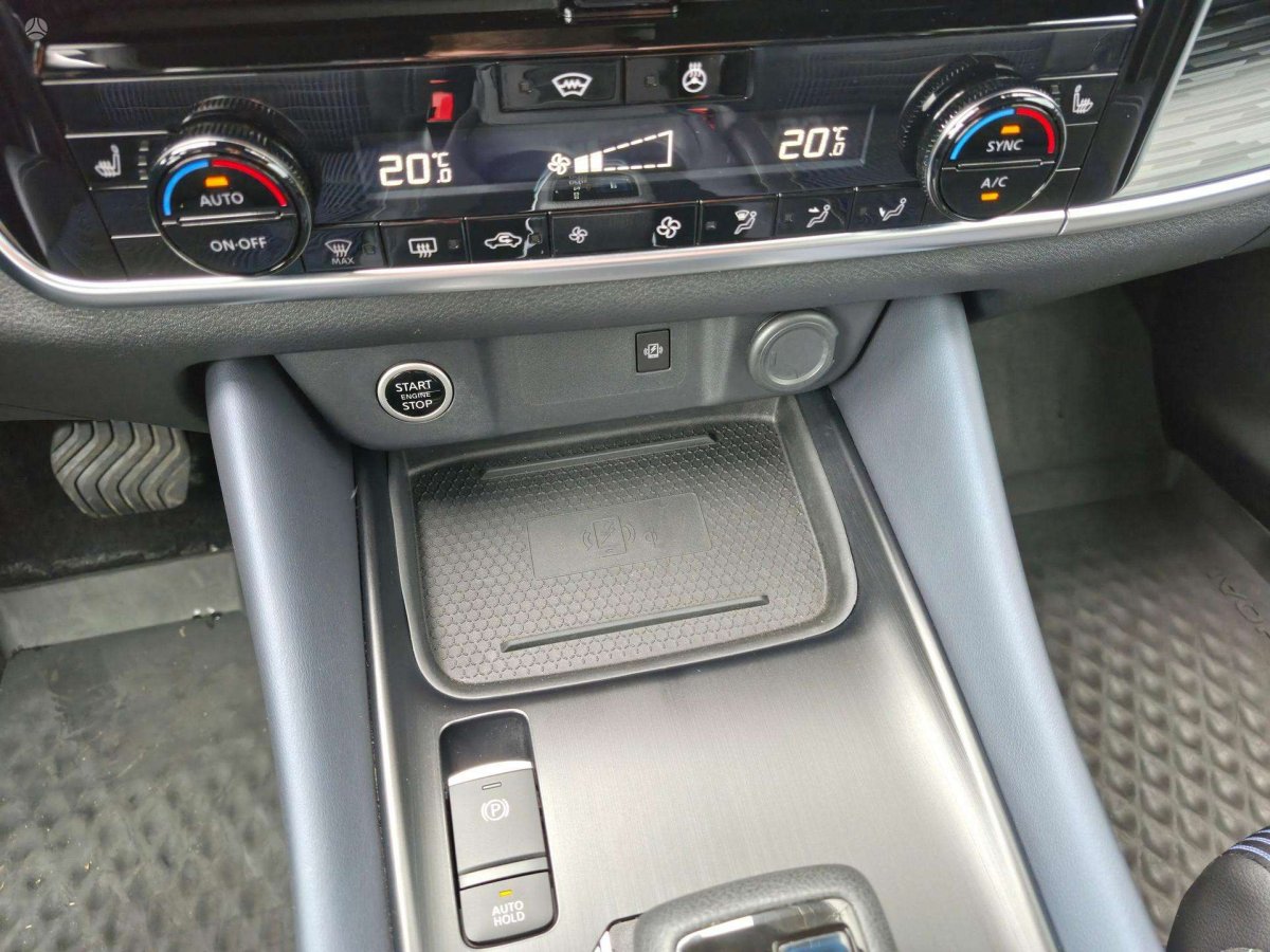 Nissan Qashqai Visureigis / Krosoveris Benzinas / elektra