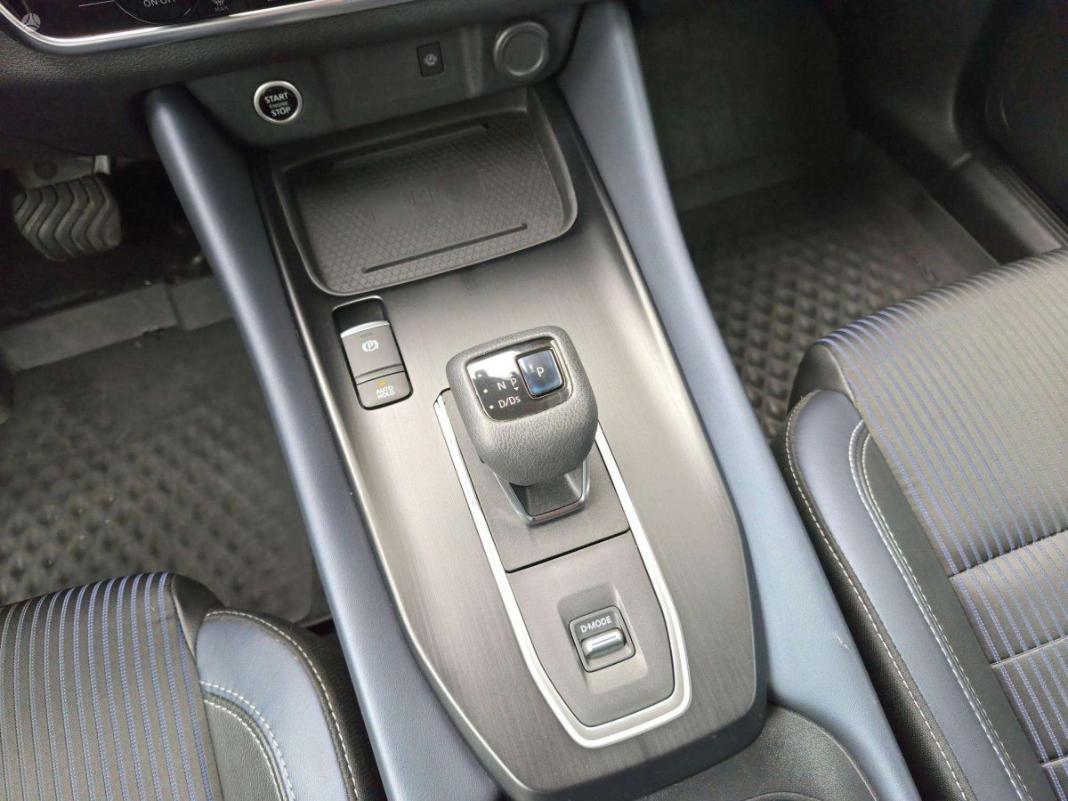 Nissan Qashqai Visureigis / Krosoveris Benzinas / elektra