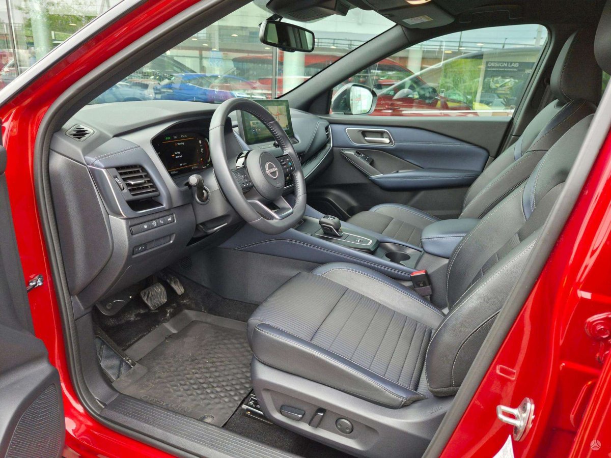Nissan Qashqai Visureigis / Krosoveris Benzinas / elektra