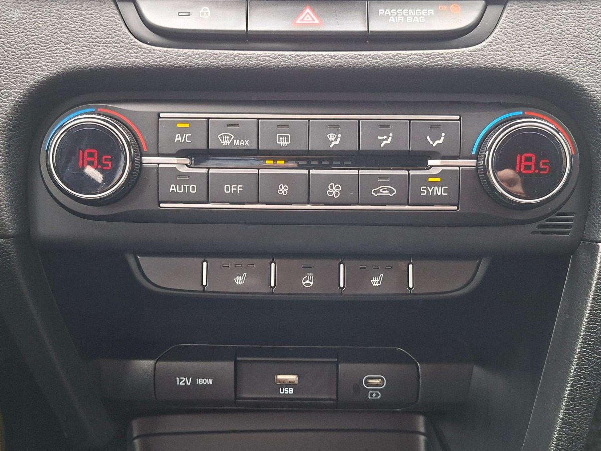 Kia Ceed Hečbekas Benzinas
