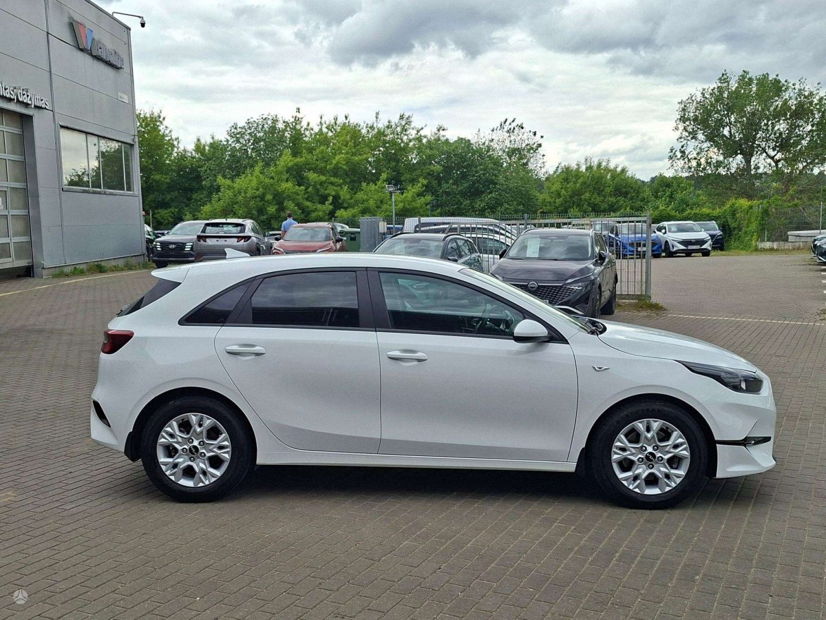 Kia Ceed Hečbekas Benzinas