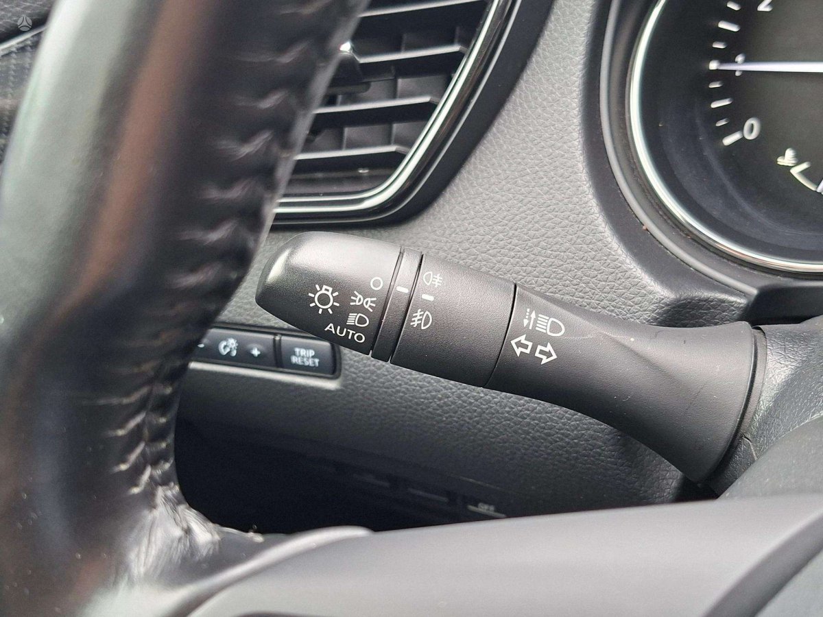 Nissan X-Trail Visureigis / Krosoveris Benzinas