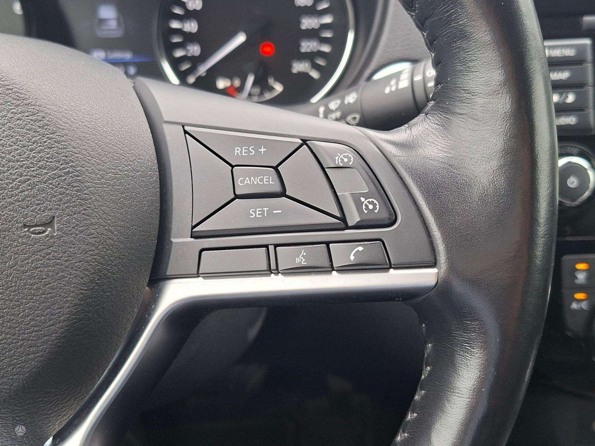 Nissan X-Trail Visureigis / Krosoveris Benzinas